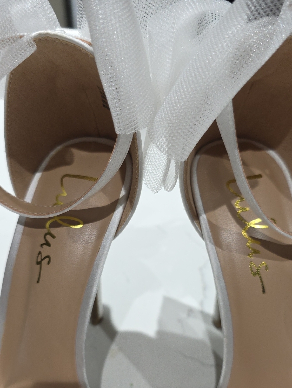 Lulus White Bow-Back Stiletto Sandals - Women Size 9.5 - Picture 9 of 9